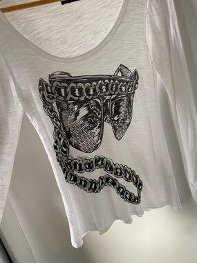 Lauren Moshi White Graphic Tee Chain Sunglasses Long Sleeve Lightweight Slub XS